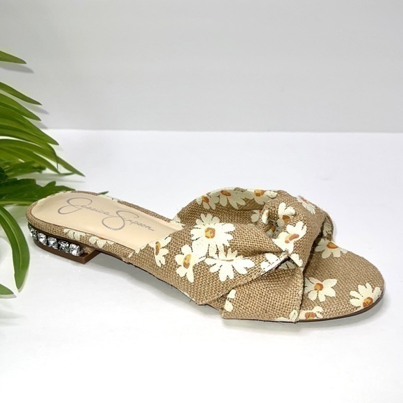 Jessica Simpson Sashara Sandal in Floral Burlap Size 7M - Picture 1 of 16
